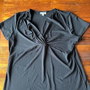 Elegant Black V-Neck Top